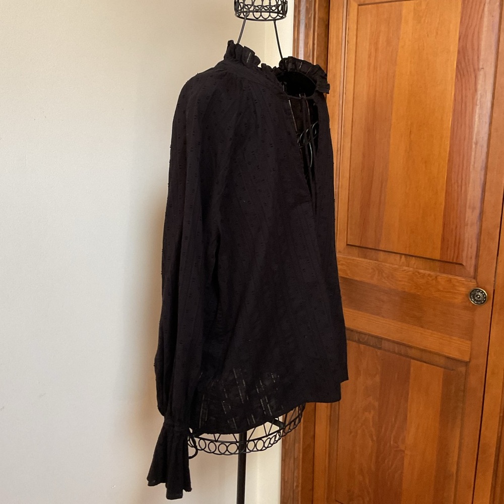 Nili  Lotan Thelina blouse, Medium - Picture 9 of 11